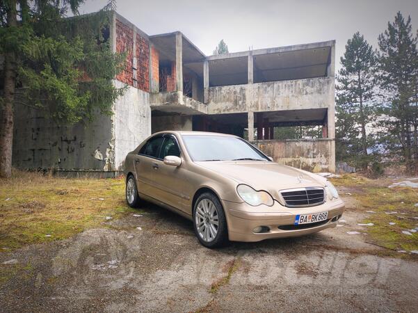 Mercedes Benz - C 200 - 2.2