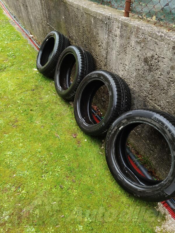 Continental - 235/50/18 - Zimska guma