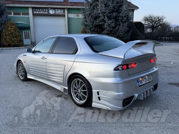 Alfa Romeo - 156 - 2.0