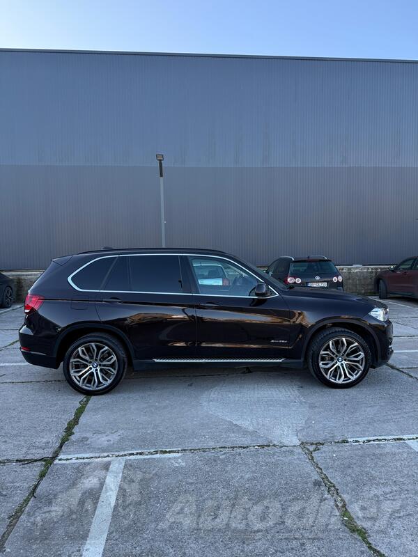 BMW - X5