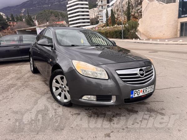 Opel - Insignia - 2.0 dcti