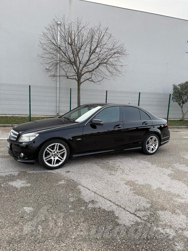 Mercedes Benz - C 200 - C200