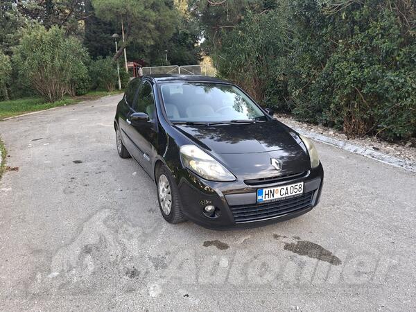 Renault - Clio - 1.5 dci