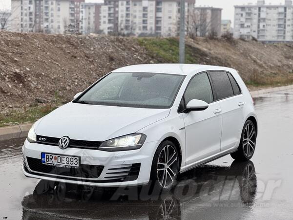 Volkswagen - Golf 7 - 2.0GTD