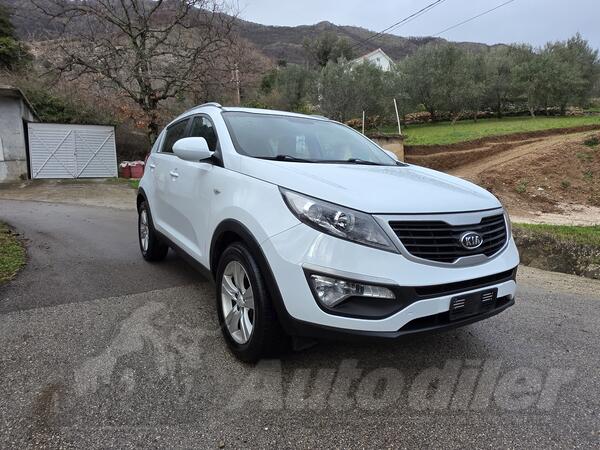 Kia - Sportage - 1.7