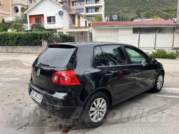 Volkswagen - Golf 5 - 2.0 benzin automatik