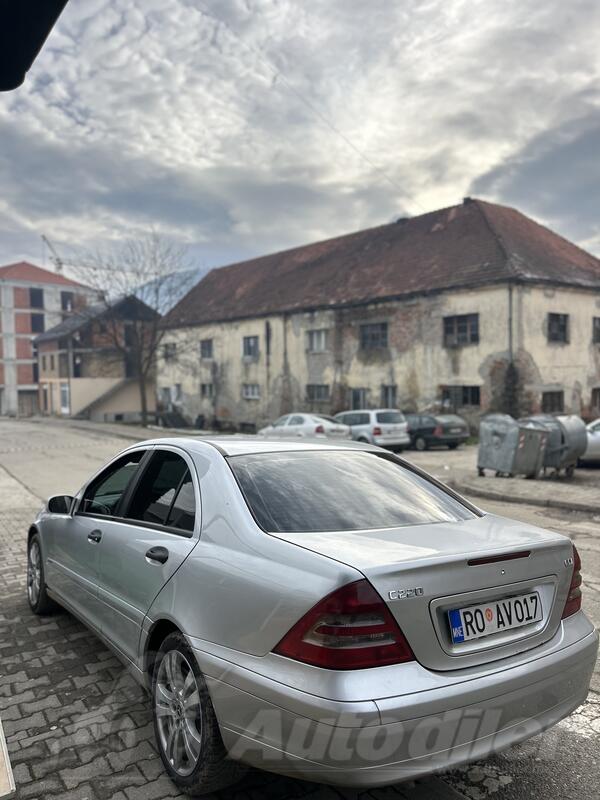 Mercedes Benz - C 220 - 2.2cdi