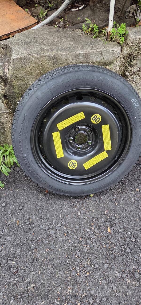 Fabričke felne i Continental gume