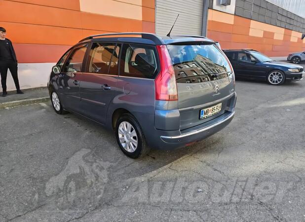 Citroen - C4 - 1.6 BENZ 120KS