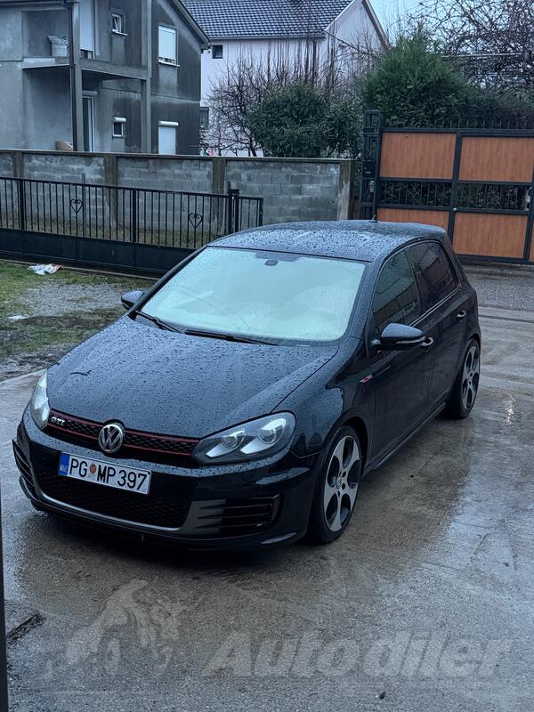 Volkswagen - Golf 6 - 2.0 Tsi