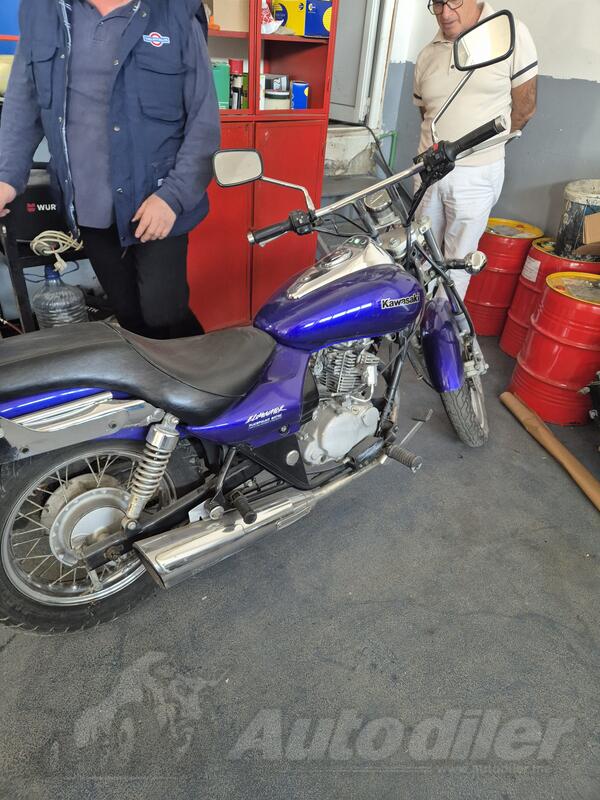 Kawasaki - Eliminator
