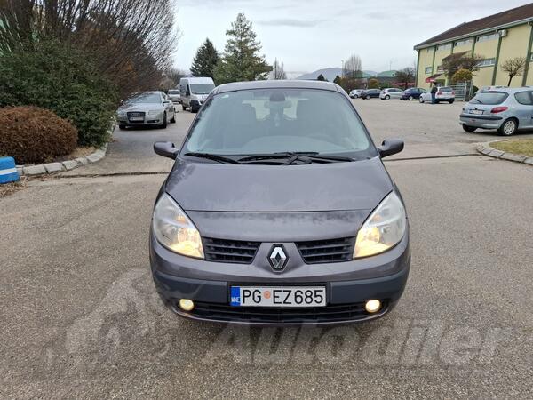 Renault - Scenic - 1.5 Dci
