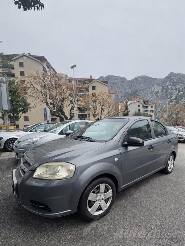 Chevrolet - Aveo - 1.4