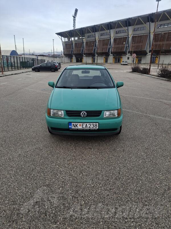 Volkswagen - Polo - 1.3