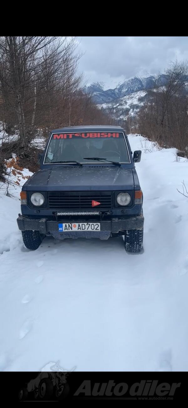 Mitsubishi - Pajero - 2,5