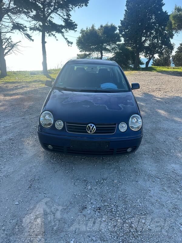 Volkswagen - Polo Sedan - 1.4