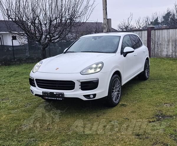 Porsche - Cayenne - Platinum Edition
