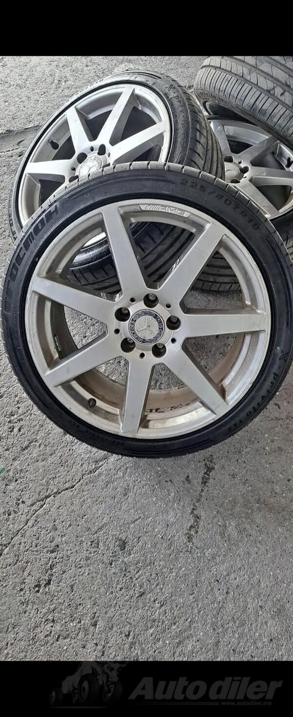 Fabričke felne i yoto gume