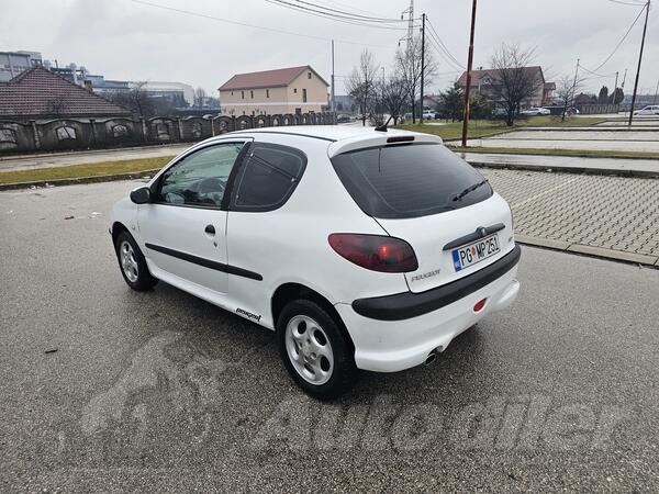 Peugeot - 206 - 2.0hdi