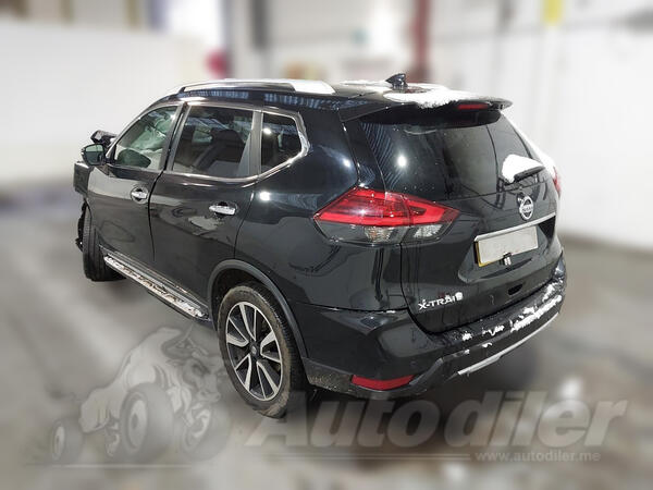 U djelovima Nissan - X-Trail