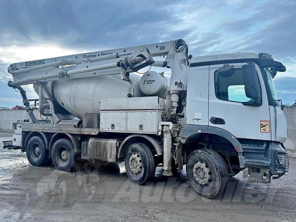 Mercedes Benz - AROCS 13.240 pumpa za beton / LUS-1135