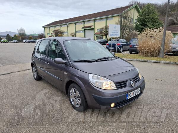 Renault - Scenic - 1.5 dci 60 kw