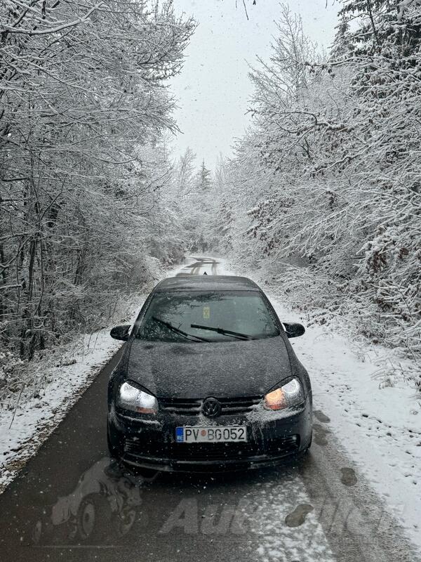 Volkswagen - Golf 5 - 1.9 tdi