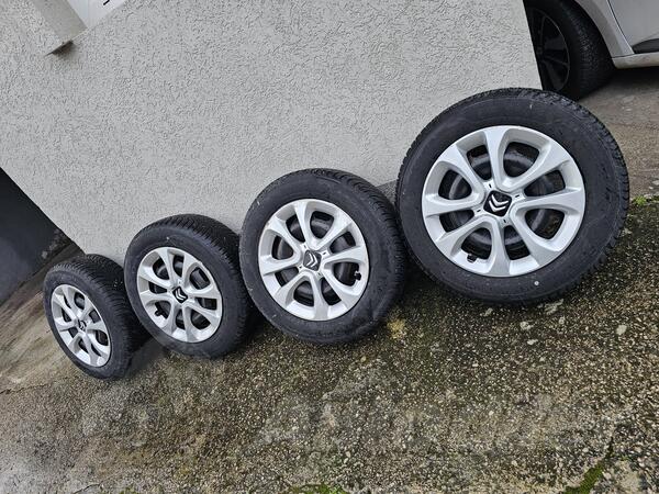 Fabričke felne i 4x108 gume