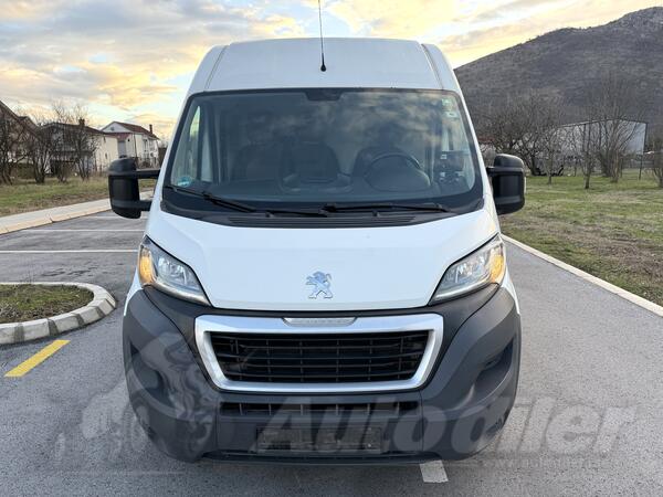 Peugeot - Boxer