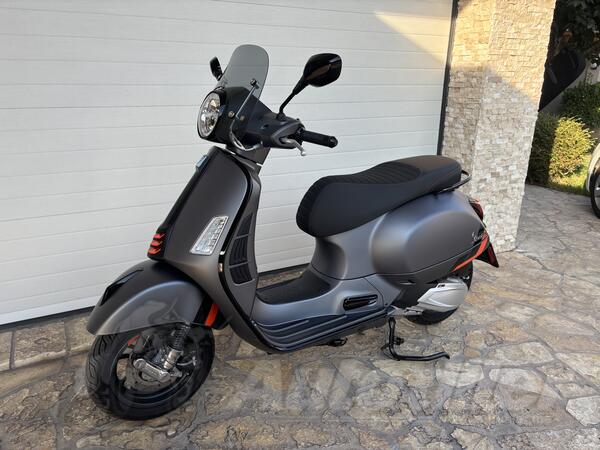 Vespa - GTS310