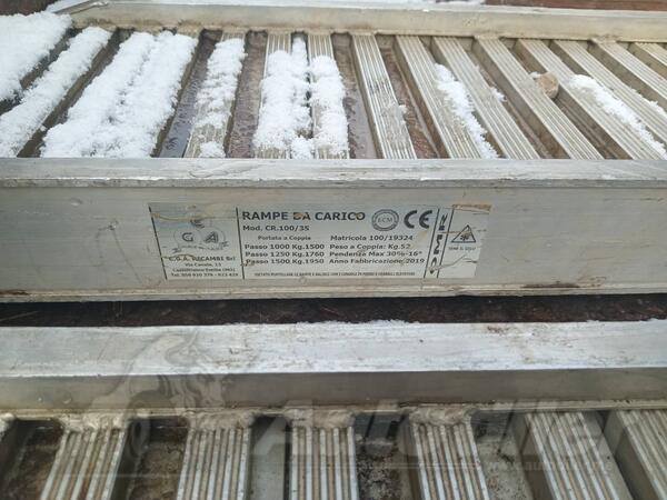 CAT - Aluminijumski navozi za mini bager