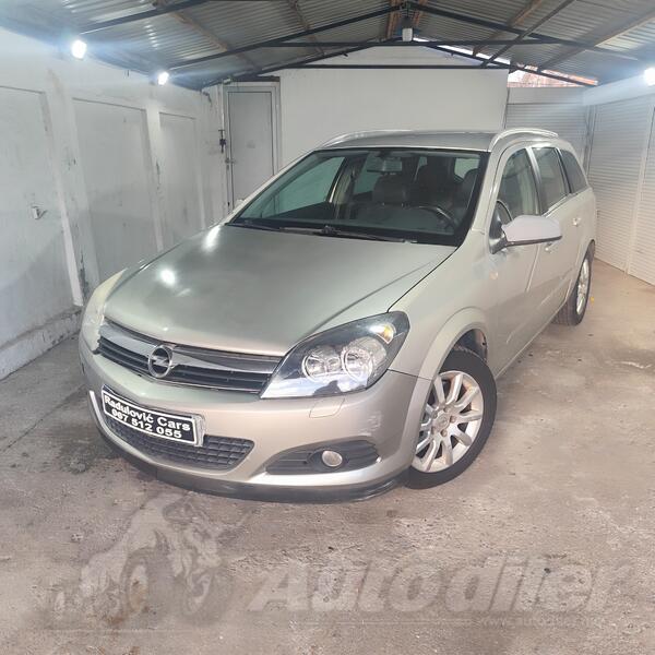 Opel - Astra - 1.9 CDTI