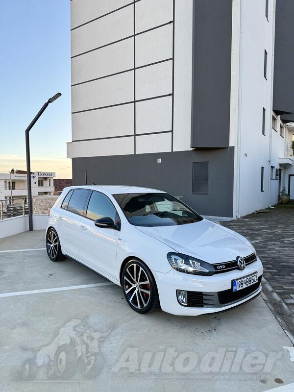 Volkswagen - Golf 6 - 2.0 GTD