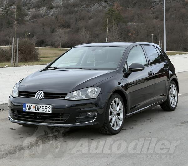 Volkswagen - Golf 7 - 2.0 DSG Highline