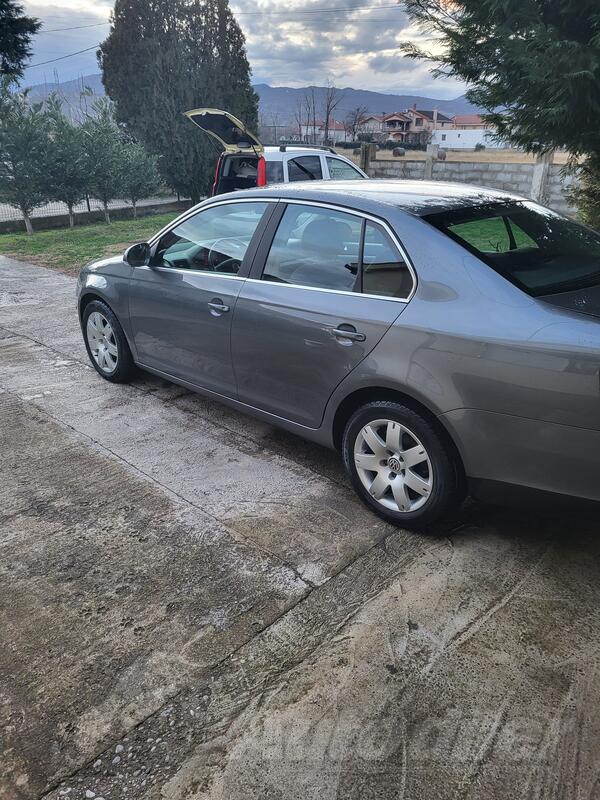 Volkswagen - Jetta - 1.9 TDI