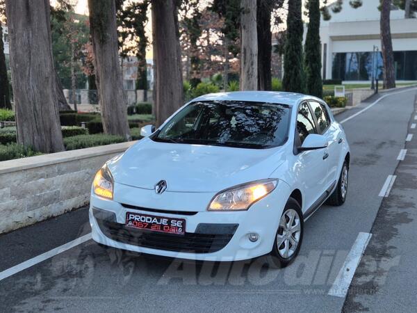 Renault - Megane - 1.5 dci
