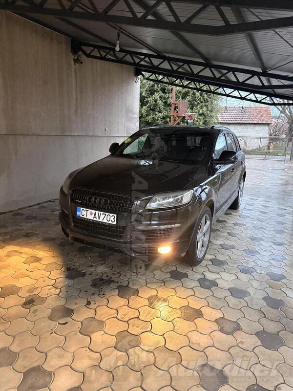 Audi - Q7 - 3.0 v6