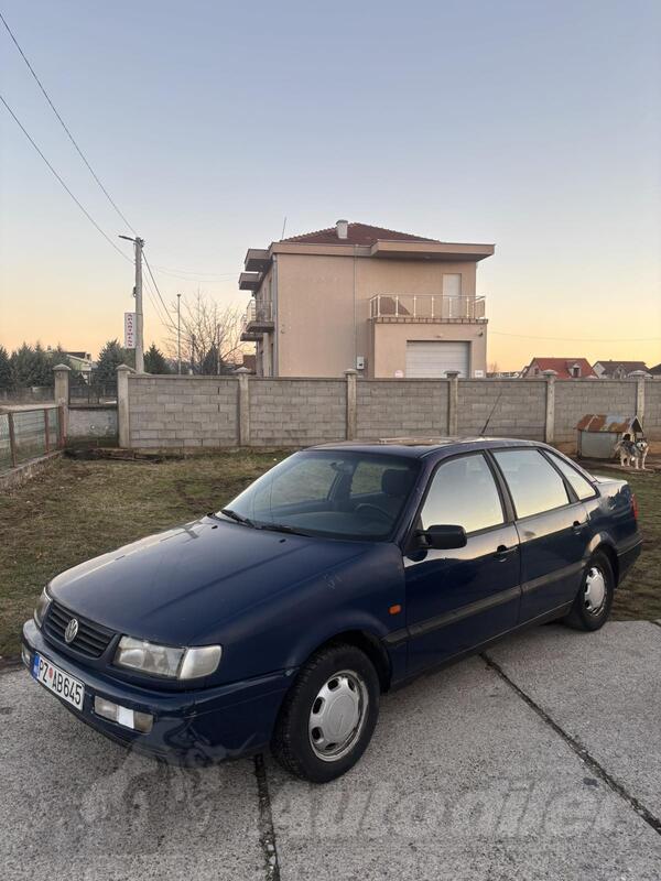 Volkswagen - Passat - 1.9