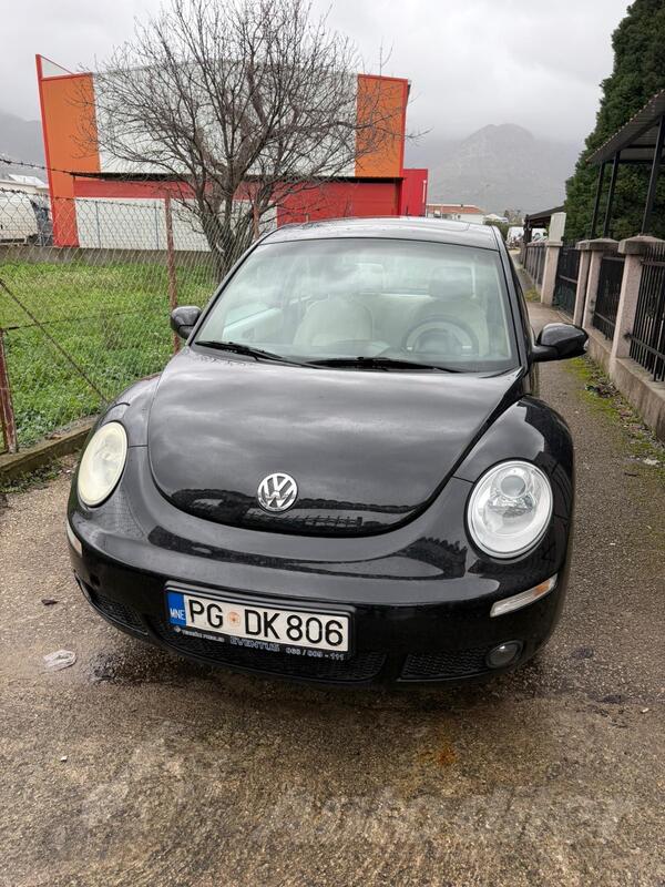 Volkswagen - New Beetle - 2.0