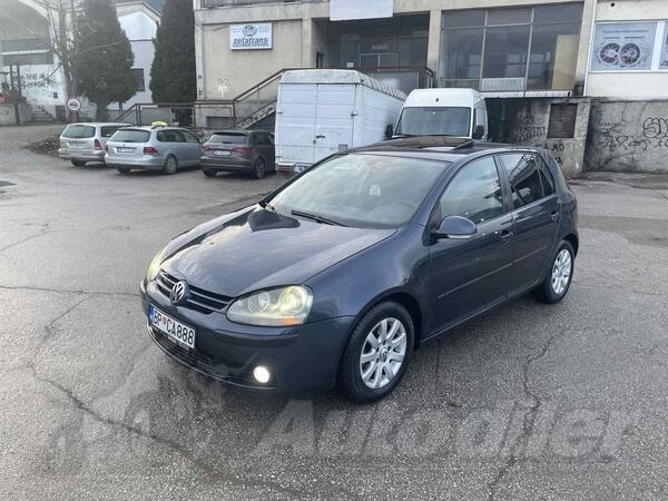 Volkswagen - Golf 5 - 1.9 tdi