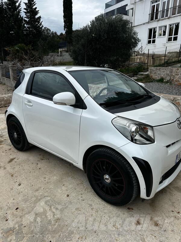 Toyota - iQ - 1,4