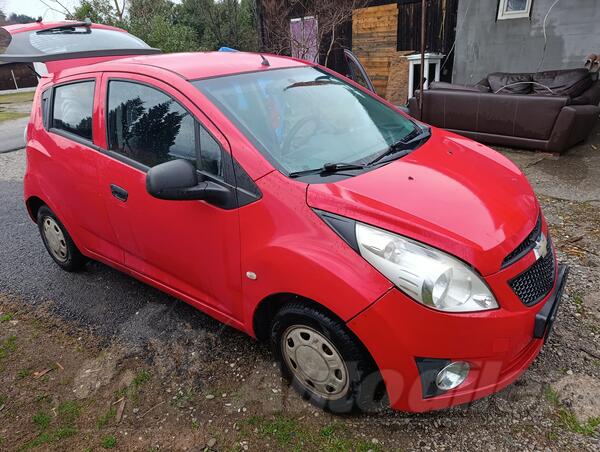 Chevrolet - Spark - 16v