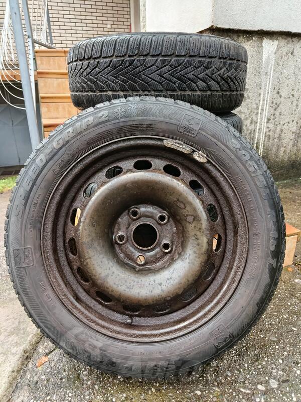 Fabričke felne i Semperit gume