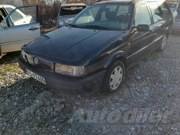 Volkswagen - Passat - 1.8benz plin