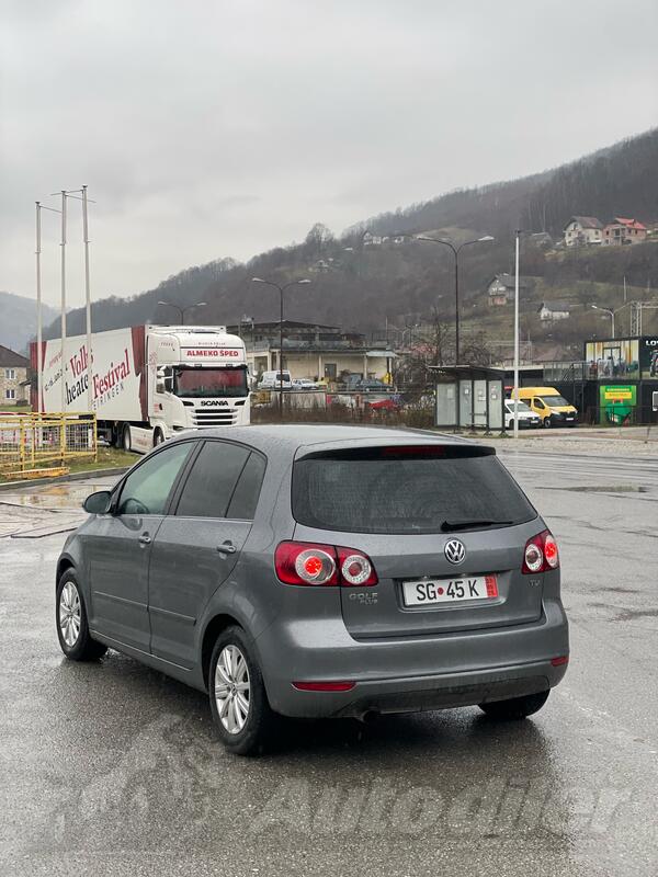 Volkswagen - Golf Plus - 1.6 77kw 2011