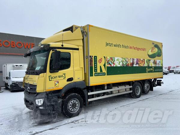 Mercedes Benz - Antos 2543 kamion hladnjača + rampa / GRI-0497