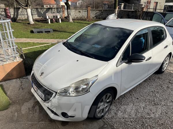 Peugeot - 208 - 1.5 dci