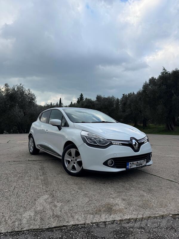 Renault - Clio - Automatic 1.5 Dci