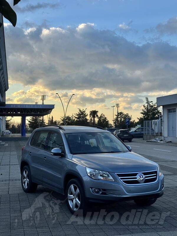 Volkswagen - Tiguan - 2.0 TDI