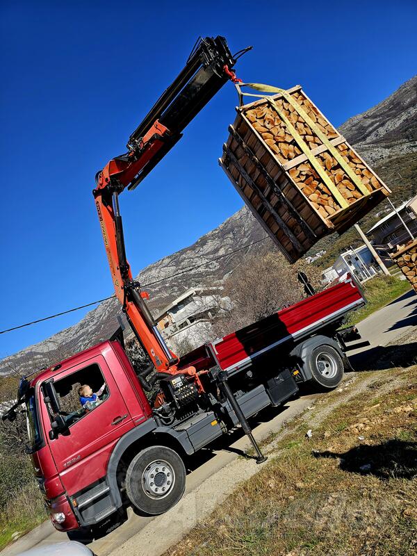 Mercedes Benz - Atego 15 24
